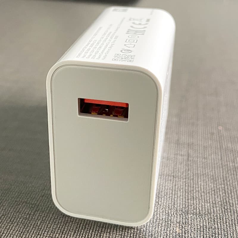 شارژر اصلی 33 واتی شیائومی پوکو X3 تضمین نمایش درصد شارژ — تصویر ۲