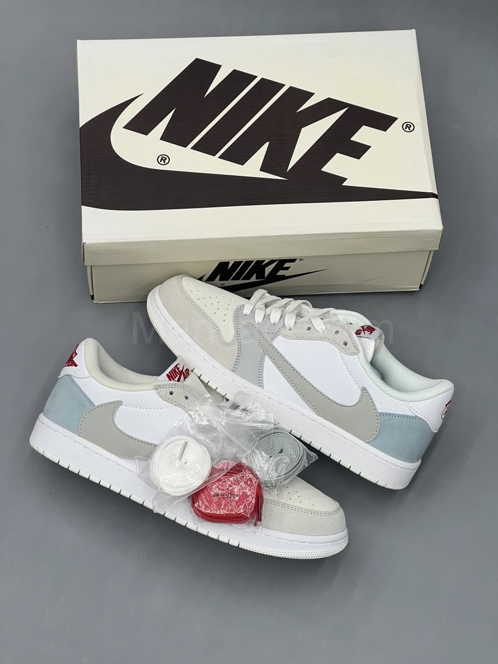 کفش جردن تراویس پاریس Jordan 1 Low Travis Scott Paris — تصویر ۵
