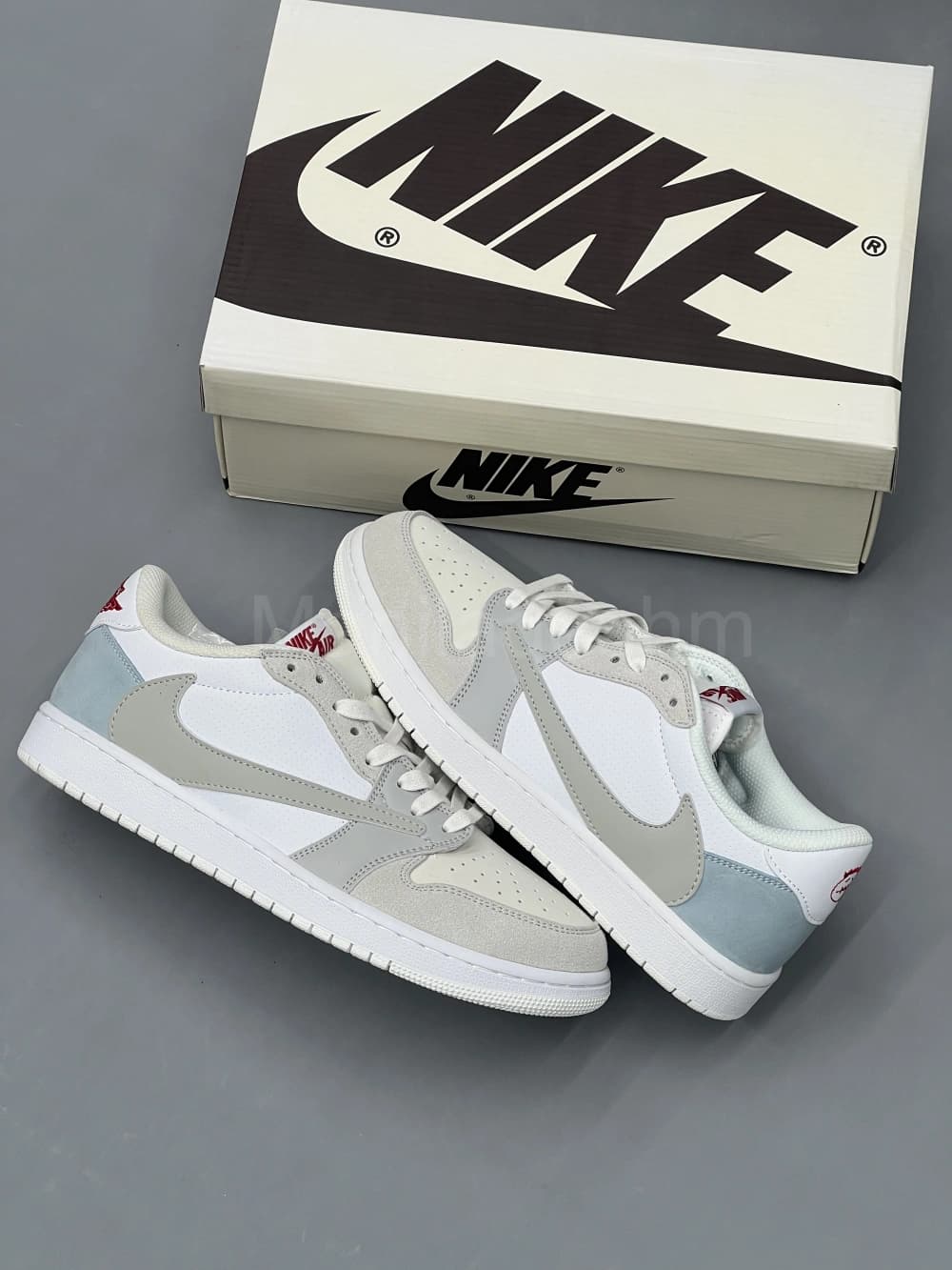 کفش جردن تراویس پاریس Jordan 1 Low Travis Scott Paris