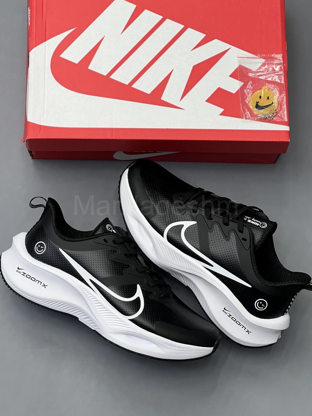 کتونی نایک زوم ایکس لبخند مشکی سفید چرم Nike Zoom X Smiley