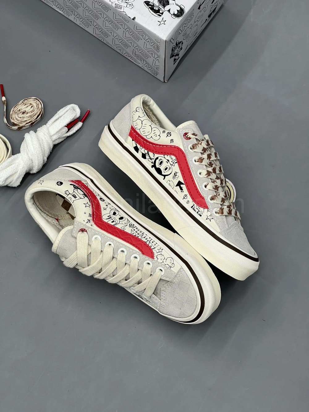کفش ونس لبوبو مانستر Vans x Labubu The Monster — تصویر ۳