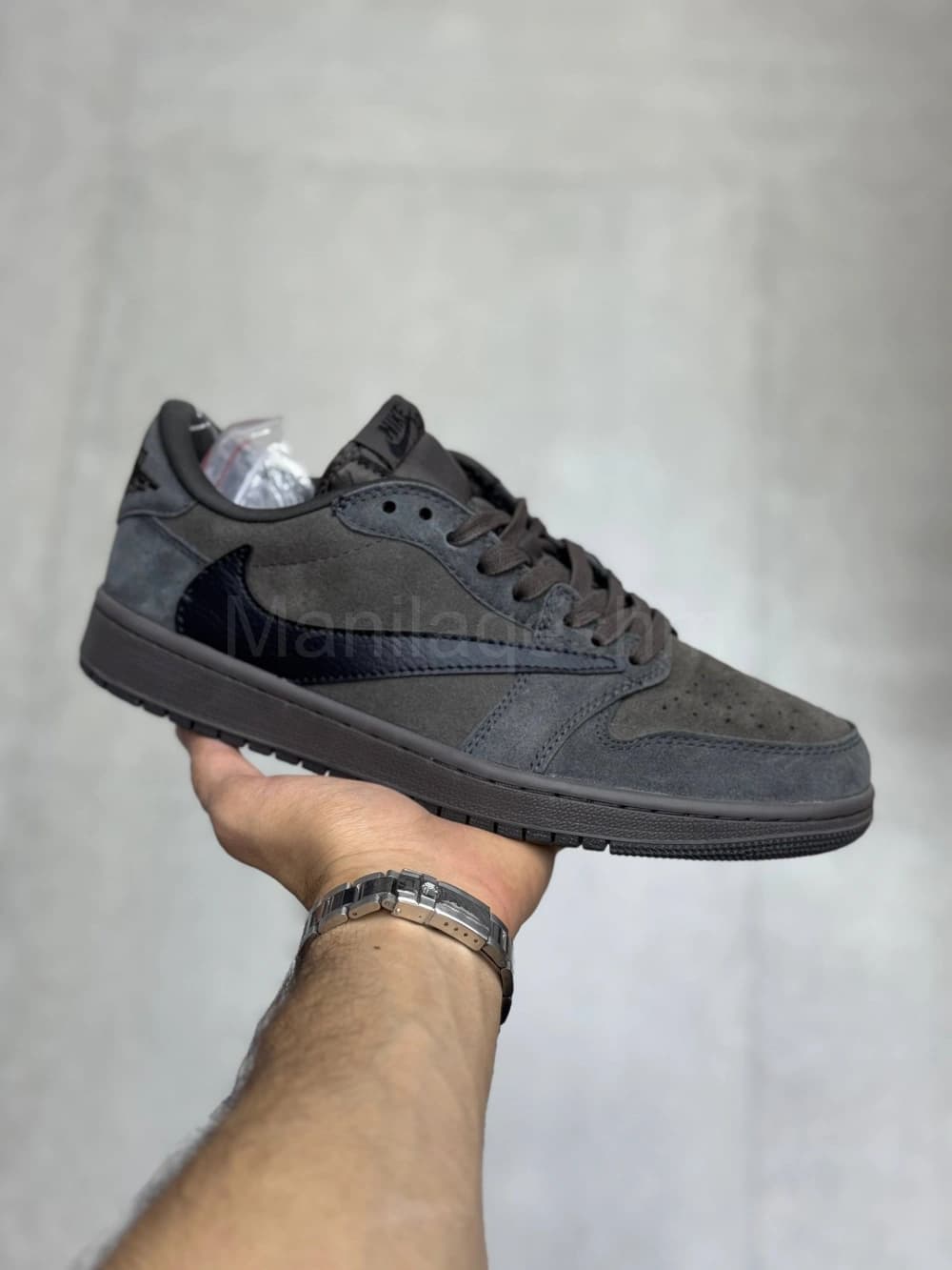 کفش جردن تراویس اسکات قهوه‌ای Jordan 1 x Travis Velvet Brown
