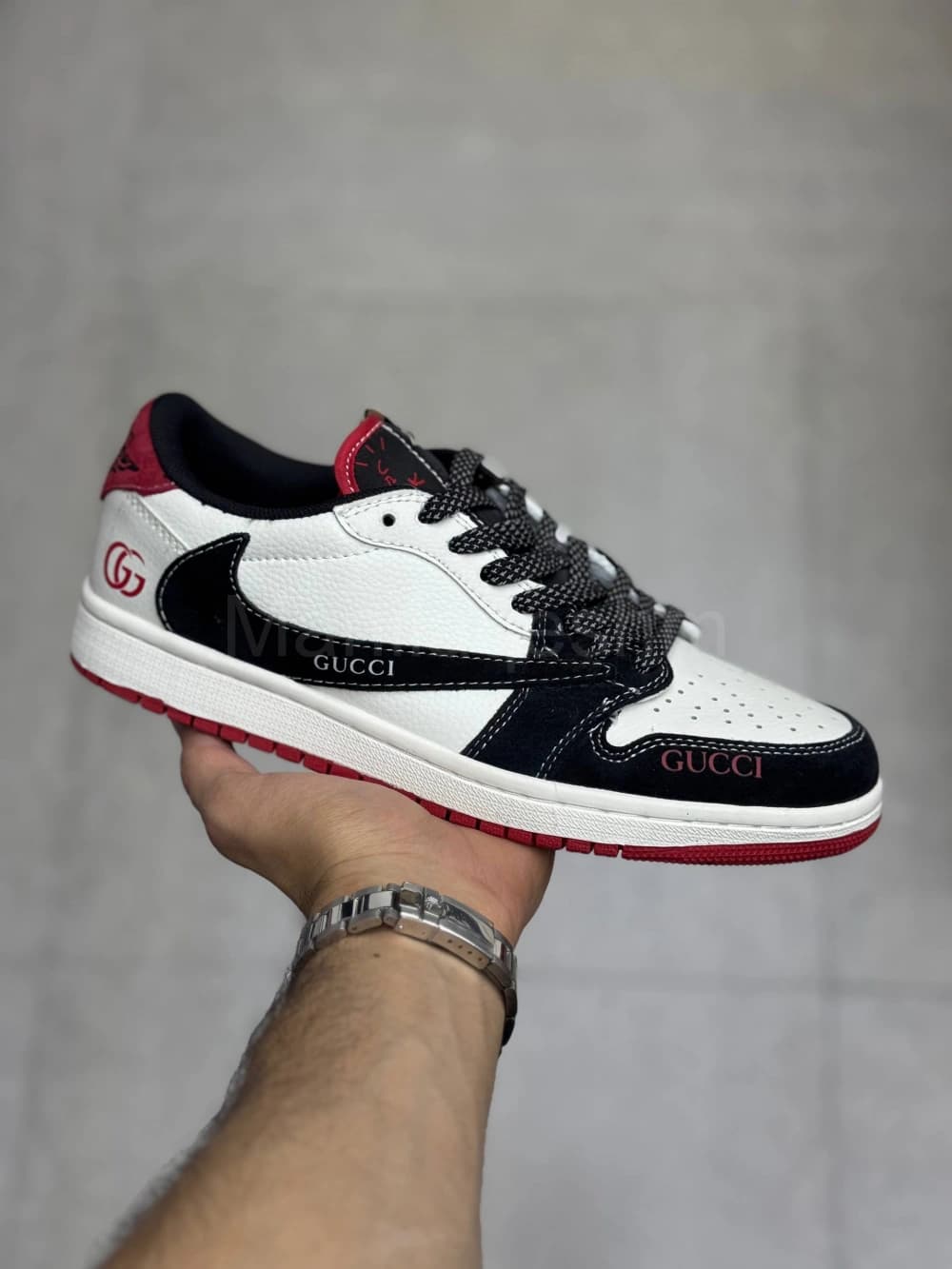کفش جردن تراویس گوچی سفید مشکی Jordan 1 x Travis Scott