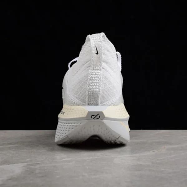 نایک زوم آلفافلای نکست Nike Air Zoom Alphafly Next% 2 Prototype — تصویر ۹