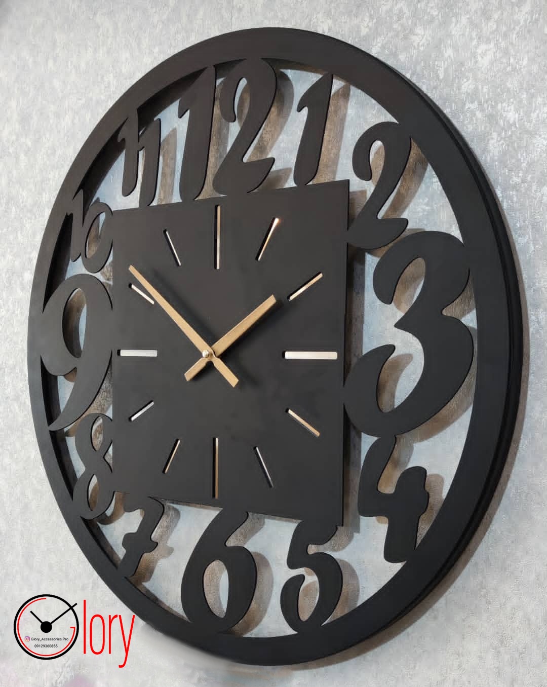 ساعت دیواری مدرن مدل Royal plus کد 618 — تصویر ۲