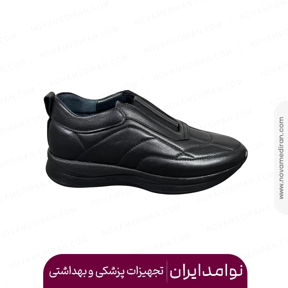 کفش طبی زنانه پاتکان طب کد ۵۵۹ مدل کشی چرم رنگ مشکی — تصویر ۳