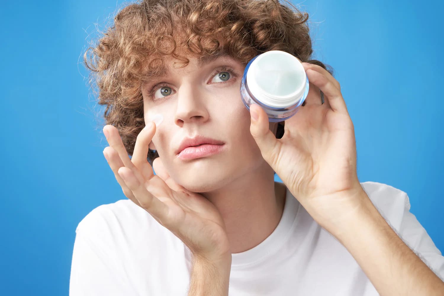 کرم آبرسان هیالورونیک اسید جومیسو مدل Waterfull Hyaluronic حجم 50 میل (کاسه ای) — تصویر ۲