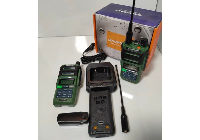 تلفن بی سیم اصلی باوفنگ مدل UV-9R PRO — تصویر ۲
