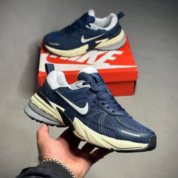 نایک وی تو کی ران سورمه ای Nike V2K Run Shoes