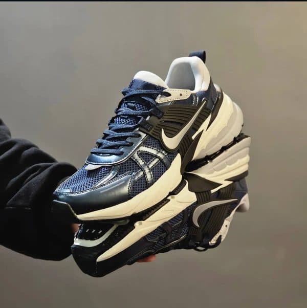 نایک وی تو کی ران سورمه ای Nike V2K Run Shoes — تصویر ۷