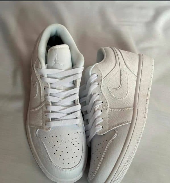 نایک ایرجردن وان چرم سفید رنگ مستر Air Jordan 1 Low SE Shoes Low-top — تصویر ۸