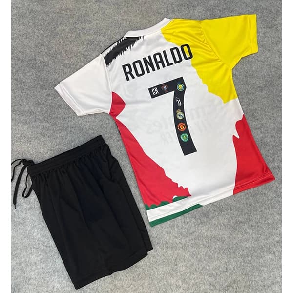 پیراهن شورت منتخب رونالدو — تصویر ۲