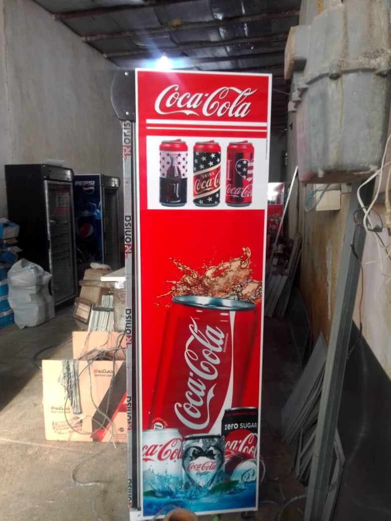 یخچال ویترینی ایستاده عرض ۷۰ سانتی‌متر طرح دلخواه — تصویر ۷