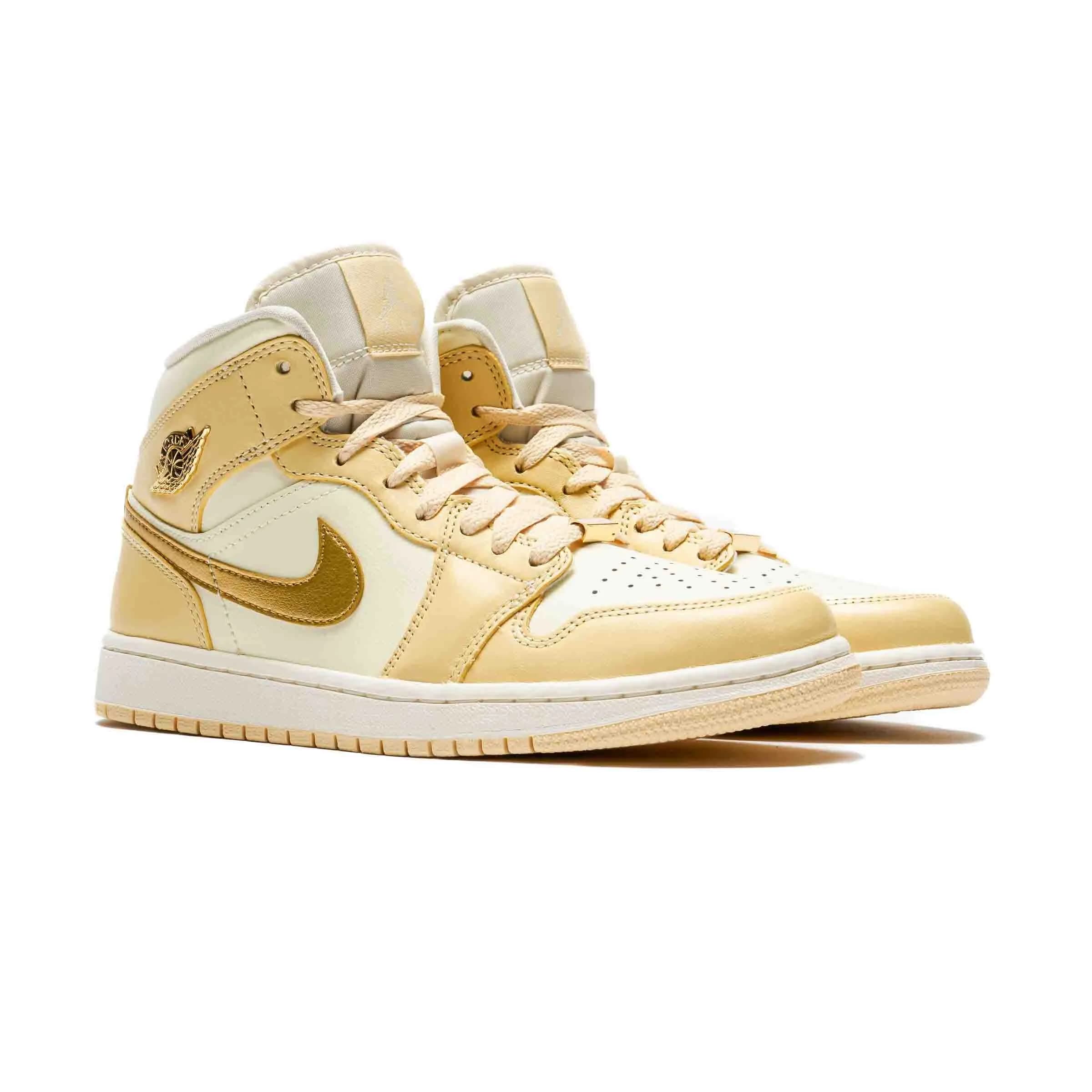 کتونی Nike مدل Air Jordan 1 Mid SE – FB9892-200 — تصویر ۲