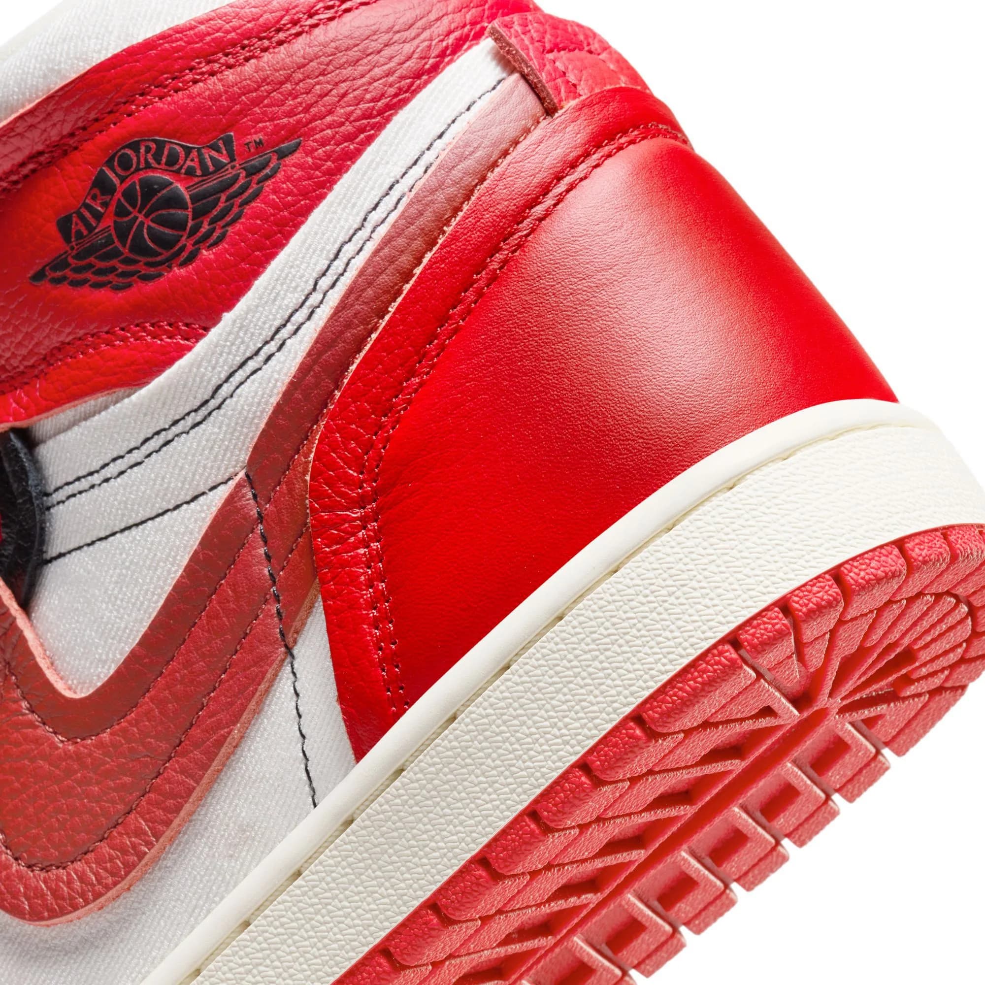 کتونی Nike مدل Air Jordan 1 MM High – FB9891-600 — تصویر ۸
