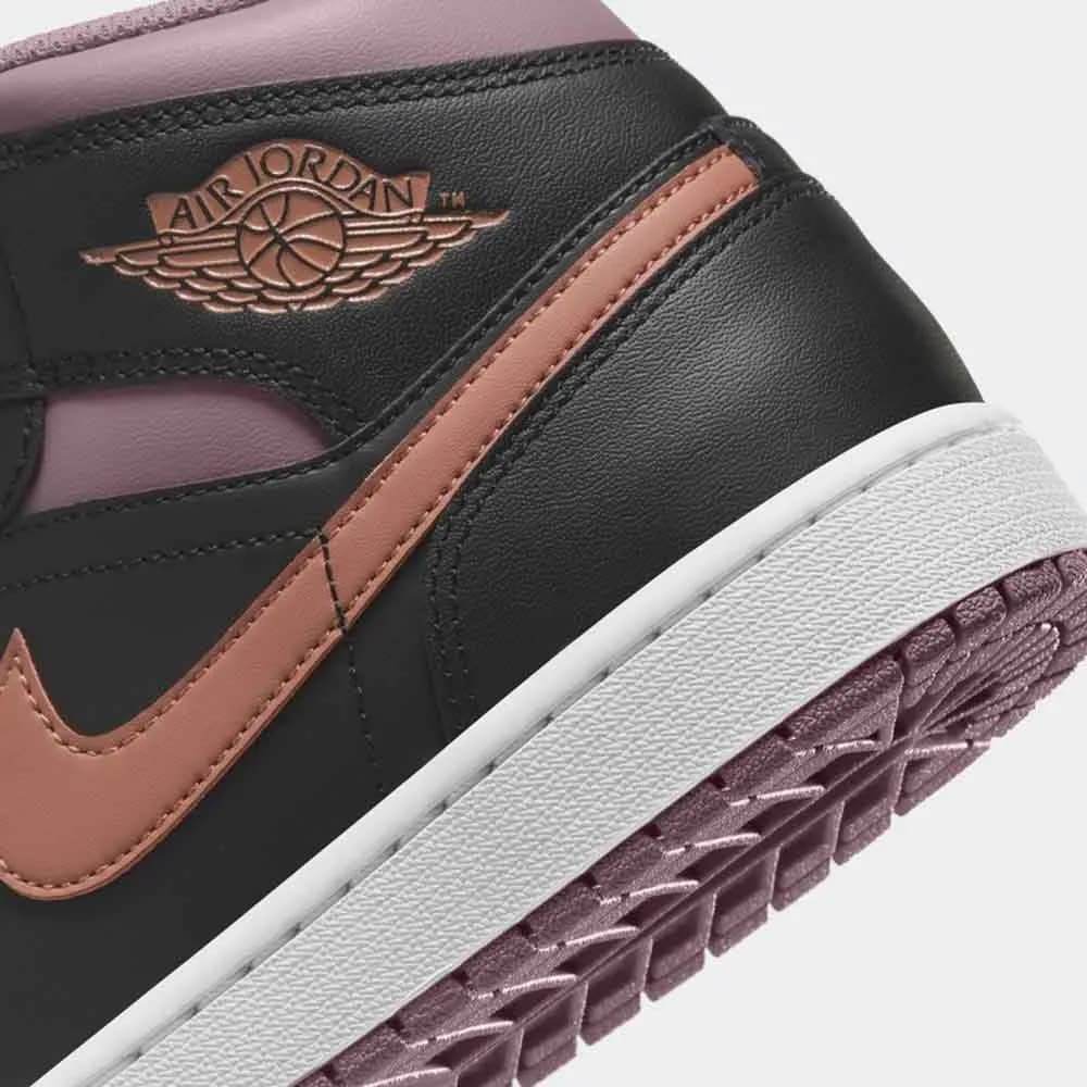 کتونی Nike مدل Jordan 1 Mid – FB9911-008 — تصویر ۷