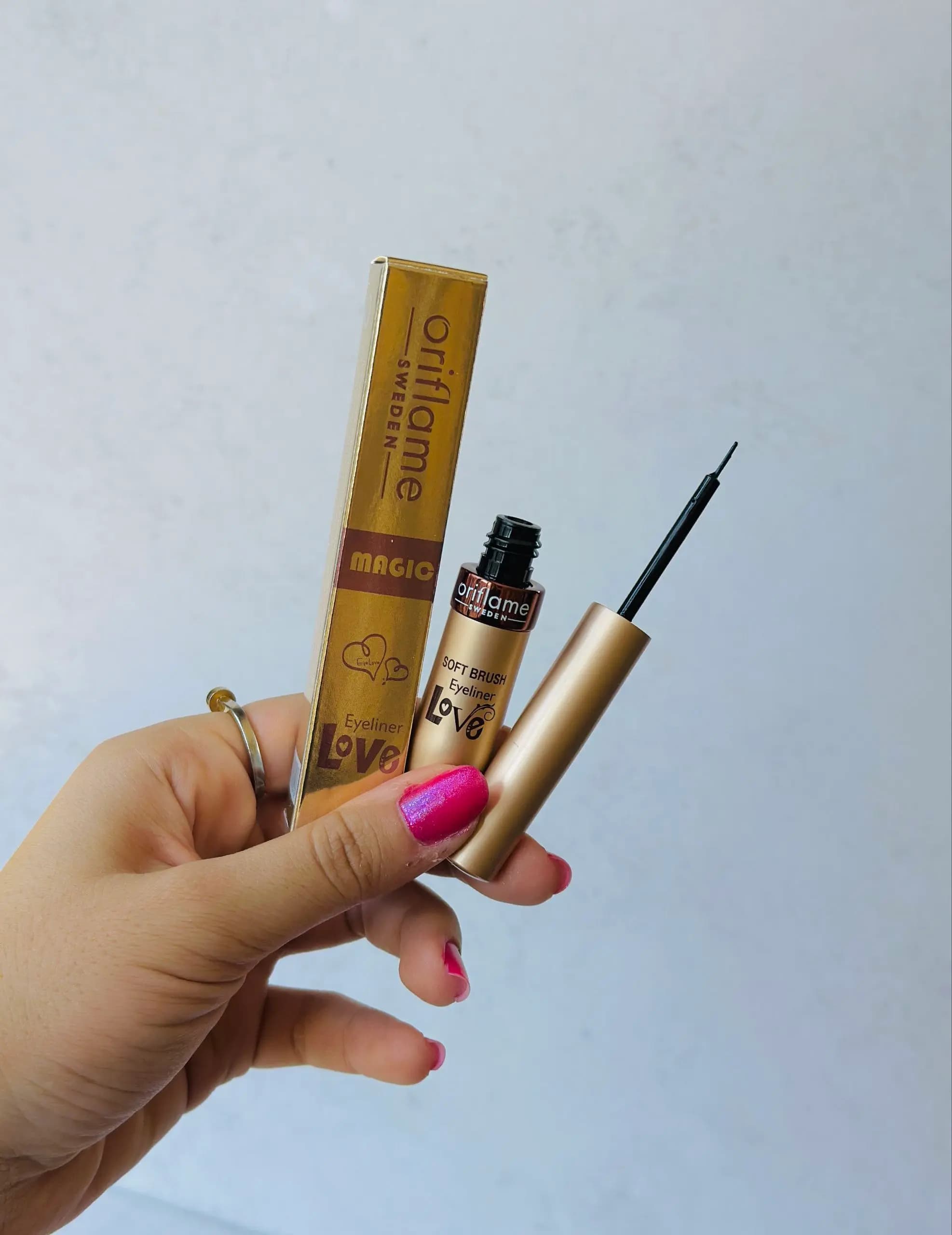 خط چشم اوریف لیم Oriflame — تصویر ۳