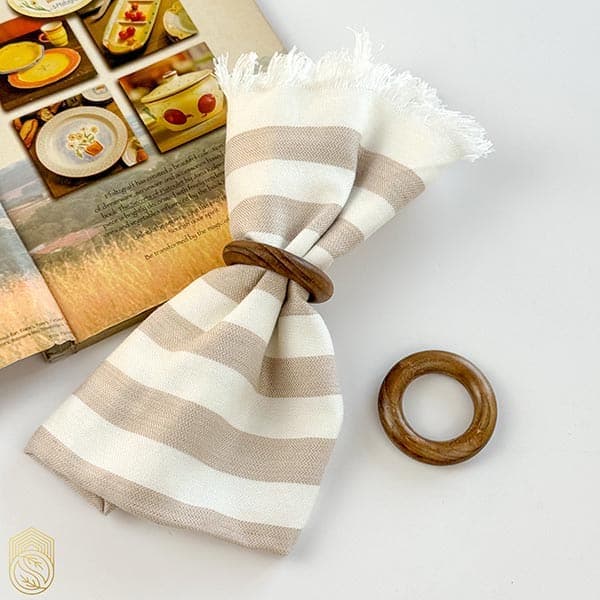 حلقه گرد چوبی دستمال sh537