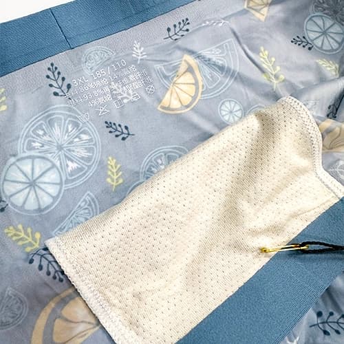 شورت مردانه ابریشمی یخی Ice Silk پادار وارداتی آنتی باکتریال طرح لیمو — تصویر ۳
