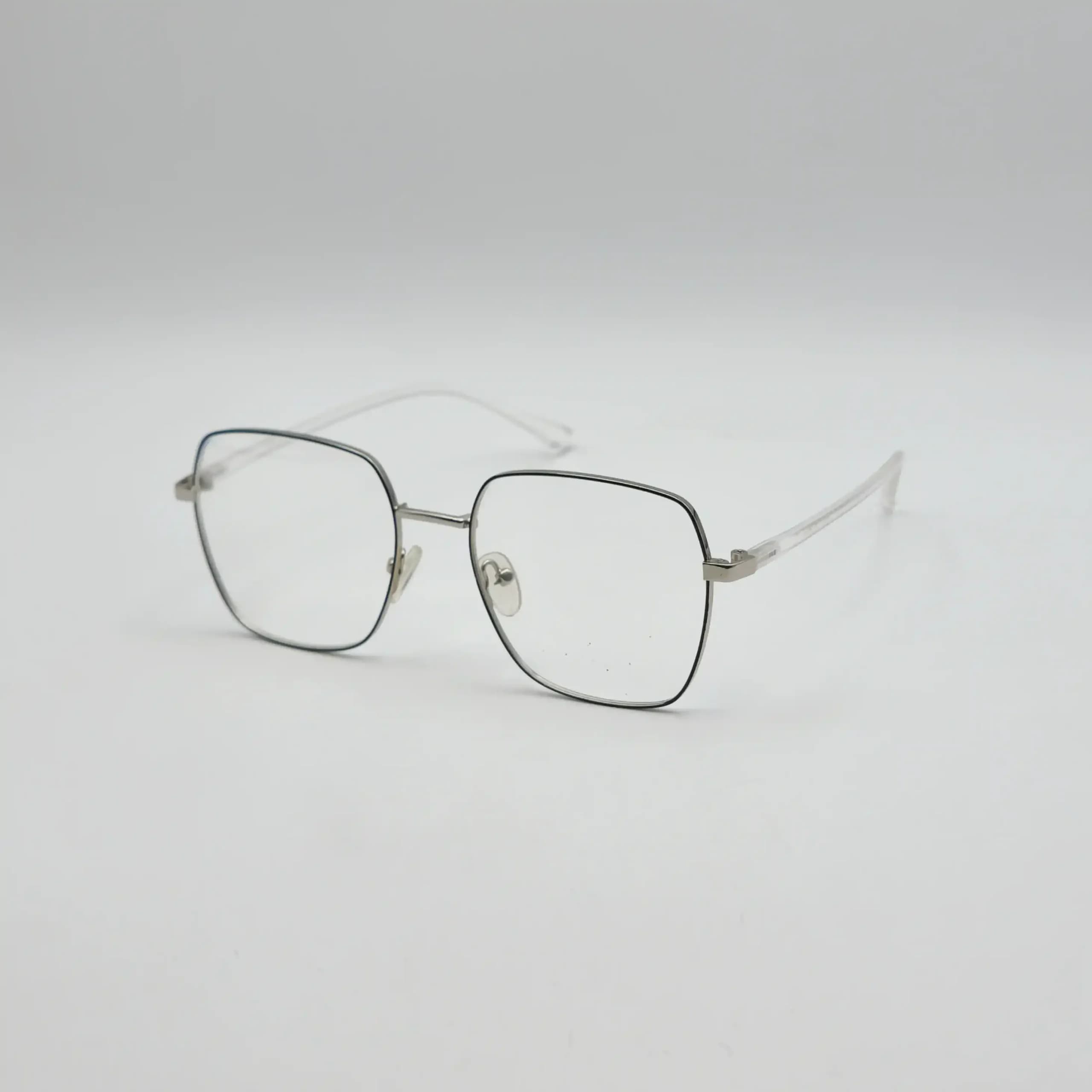 عینک طبی مدل 6617c2 — تصویر ۳