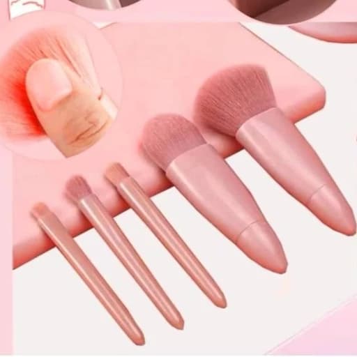 ست براش 5 عددی فانتزی کیوت پاستیلی برای فید پودر فیکس رژلب رژگونه مینی مسافرتی کوچک — تصویر ۳