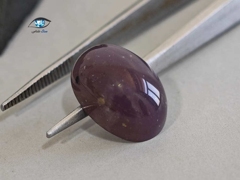 عقیق سوسنی بیضی 1.7 گرم