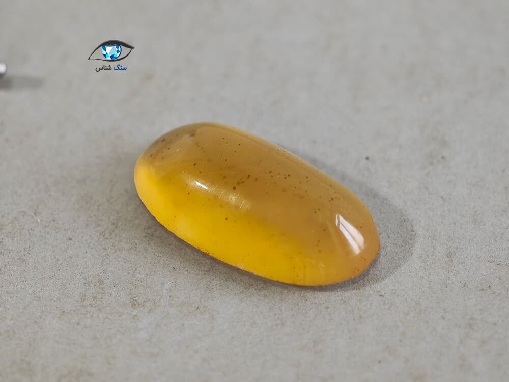 عقیق زرد بیضی 2.3 گرم — تصویر ۶
