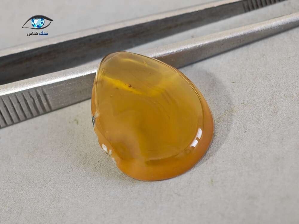 نگین عقیق زرد طبیعی 2.2 گرم