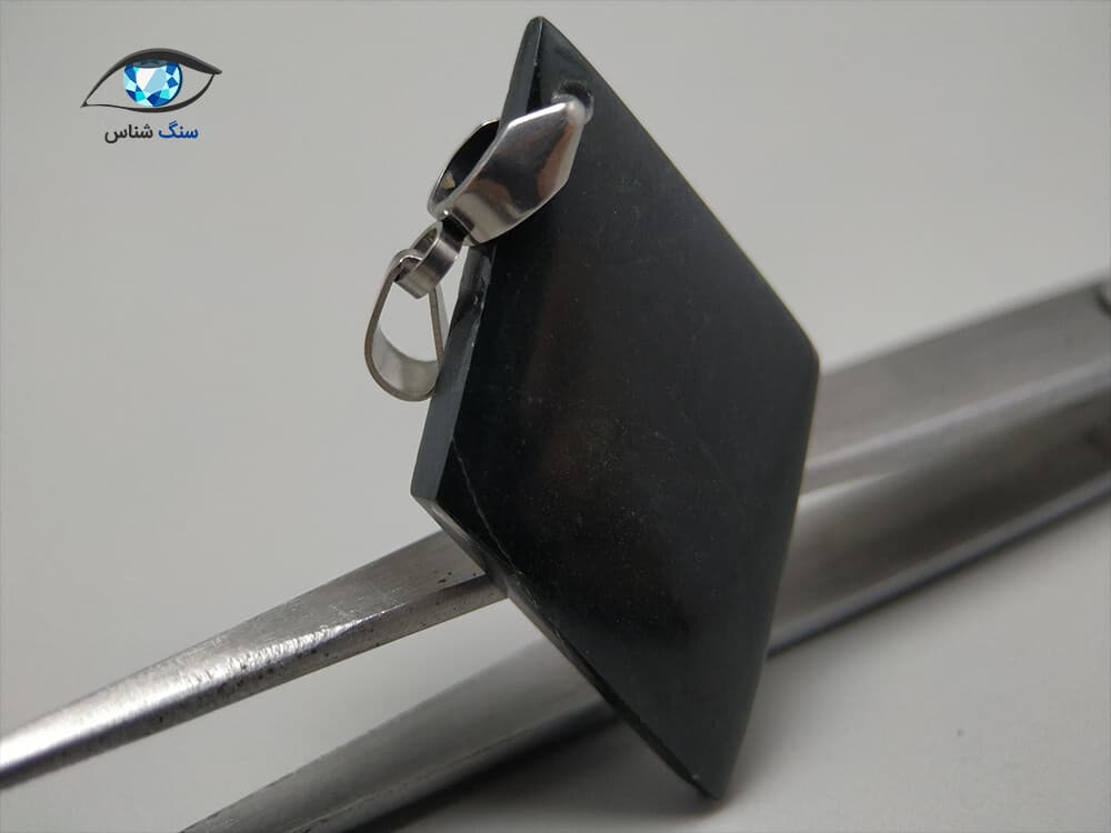 آویز یشم جیدیت سیاه درشت 4.8 گرم