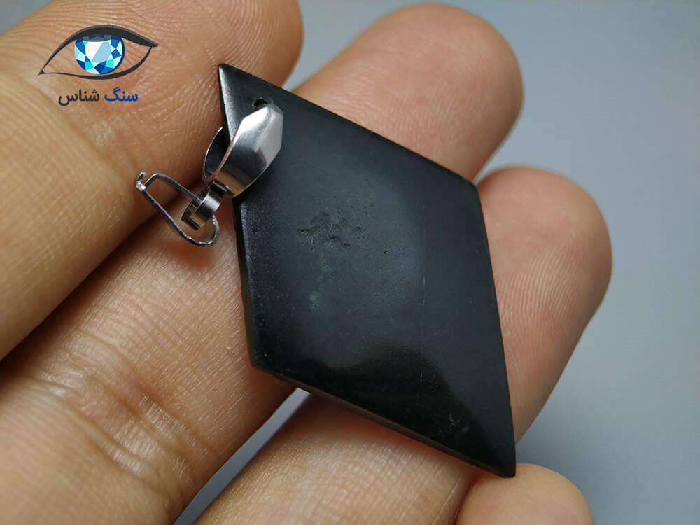 آویز یشم جیدیت تیره 4.5 گرم