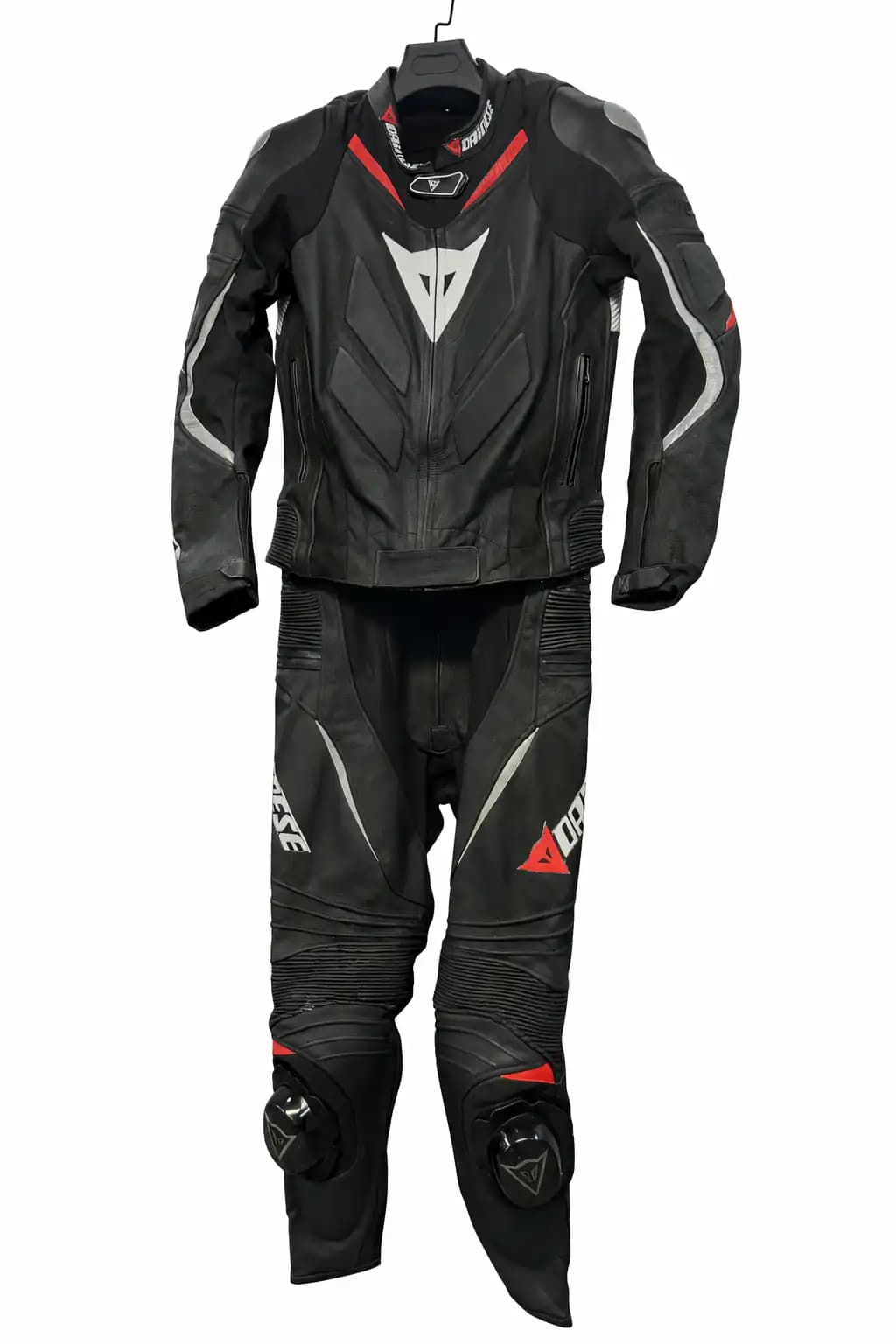 ست چرم دوتیکه ریسی Dainese