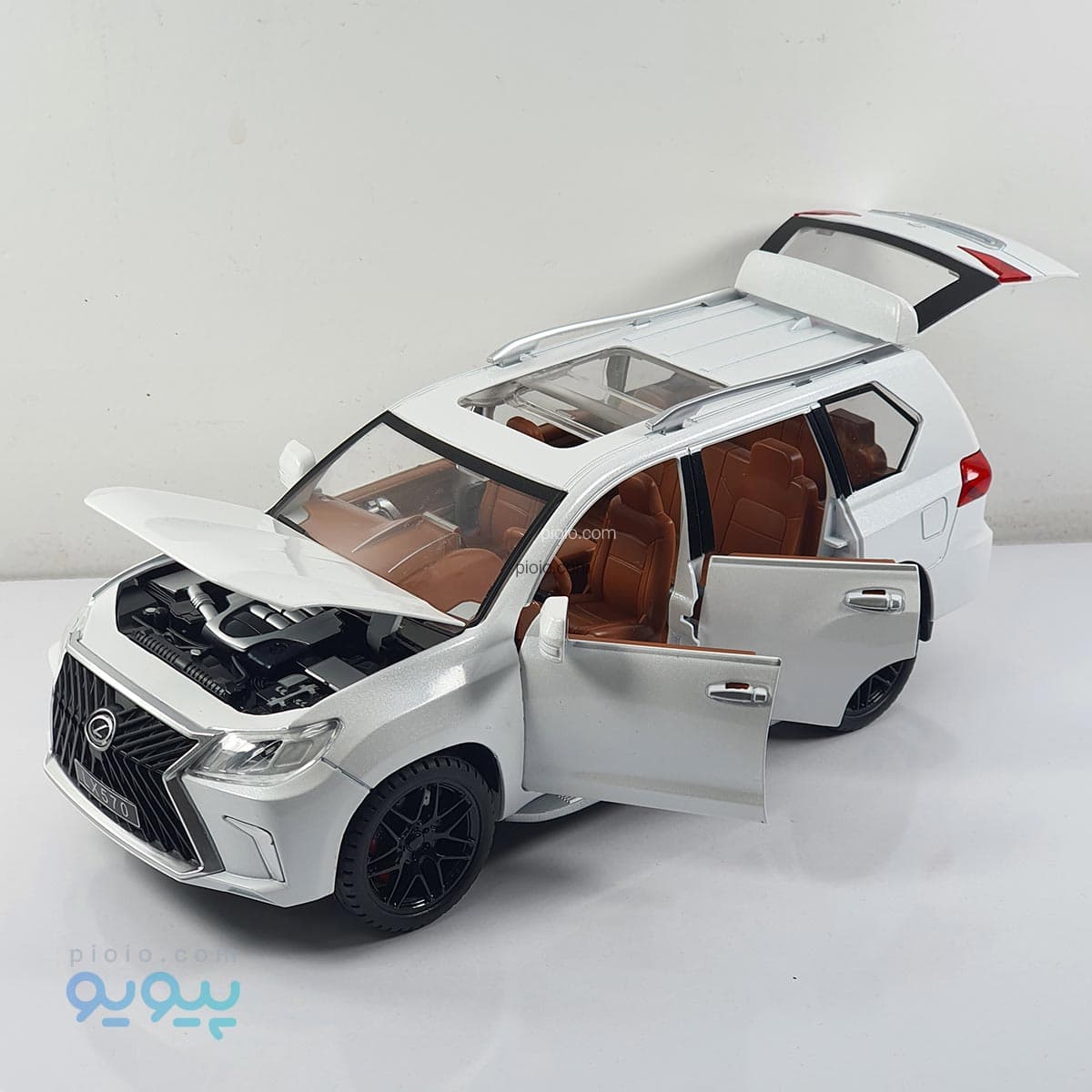 ماشین فلزی لکسوس LX570 مقیاس 1:18 — تصویر ۴