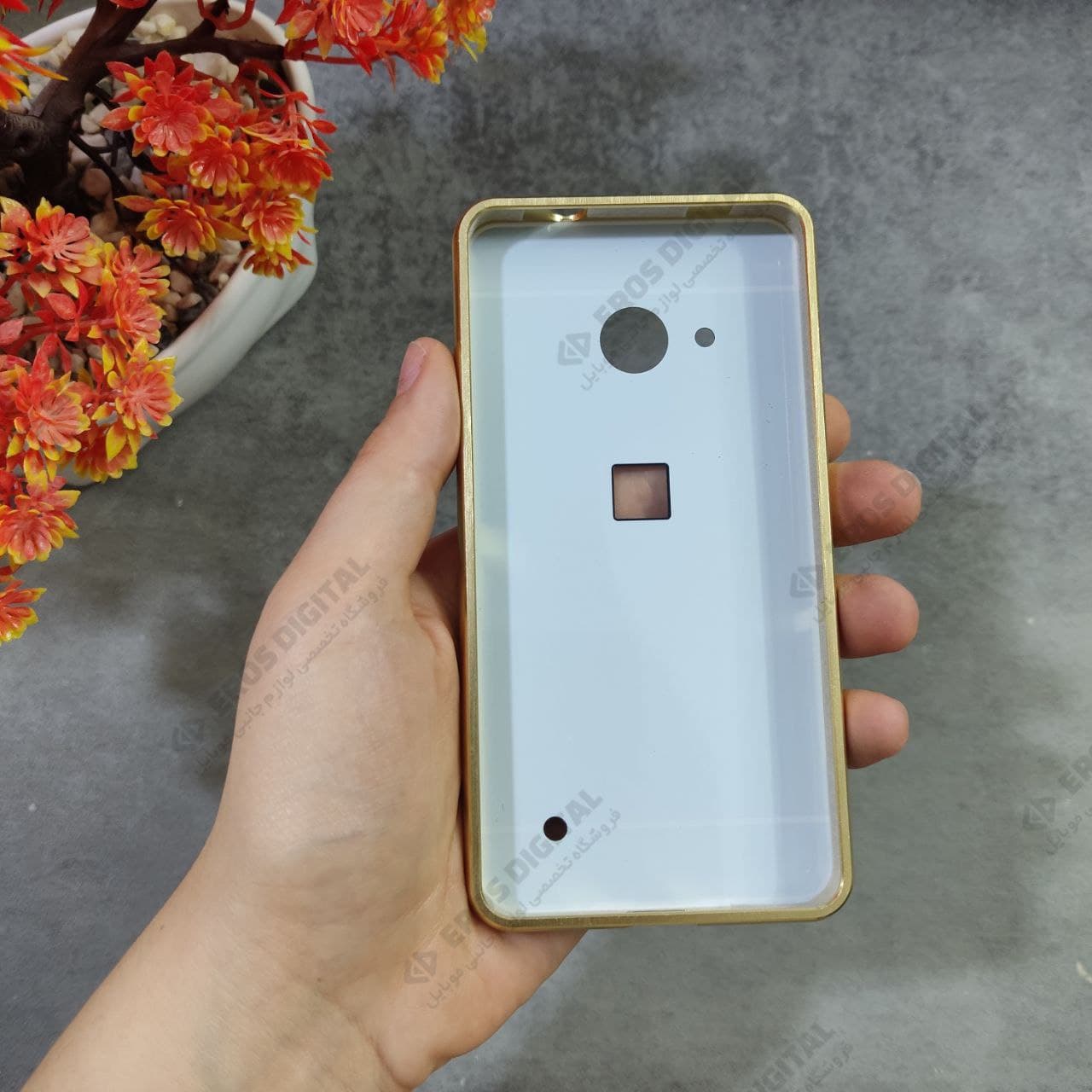 قاب گوشی Microsoft Lumia 550 مدل آینه ای — تصویر ۳
