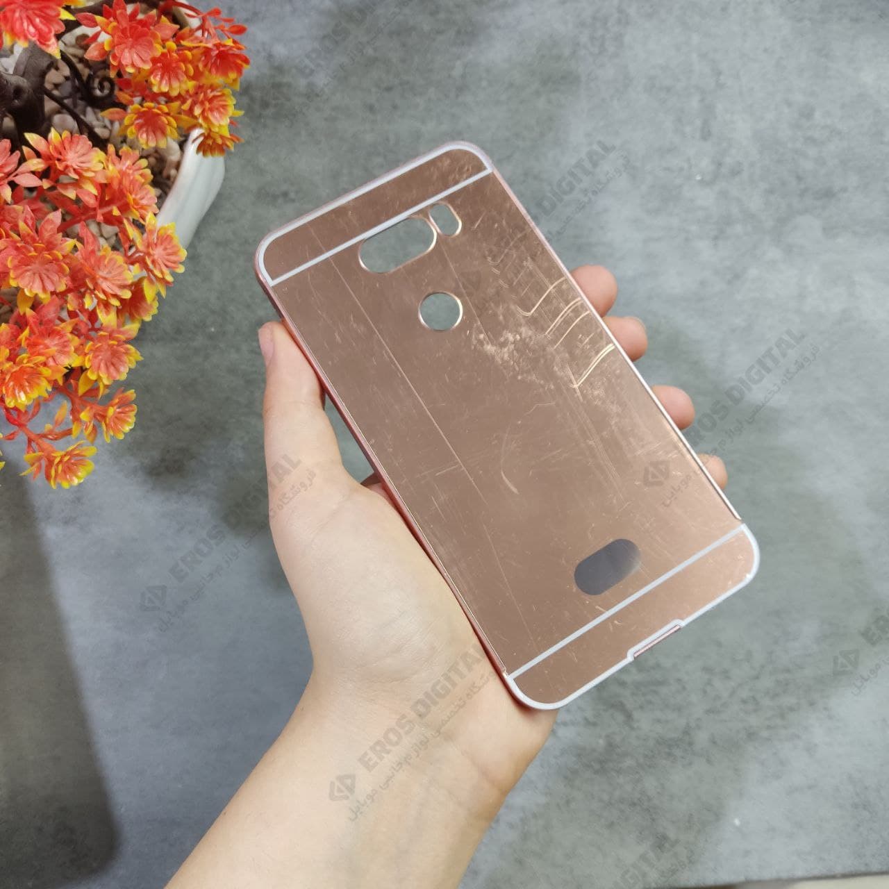 قاب گوشی LG V30 مدل آینه ای — تصویر ۴