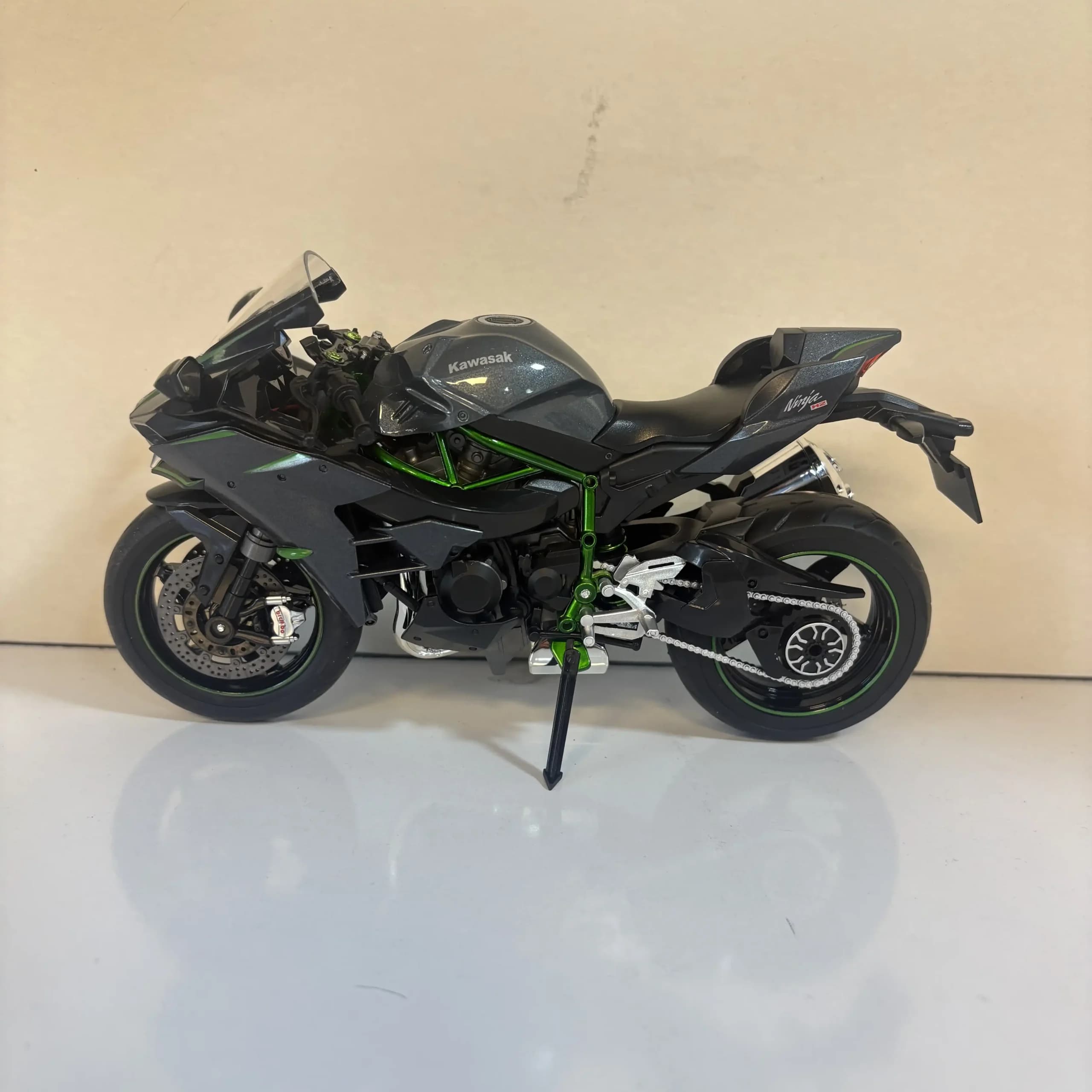 🏁 ماکت موتور سیکلت Kawasaki Ninja H2R — مقیاس 1:9 — تصویر ۲