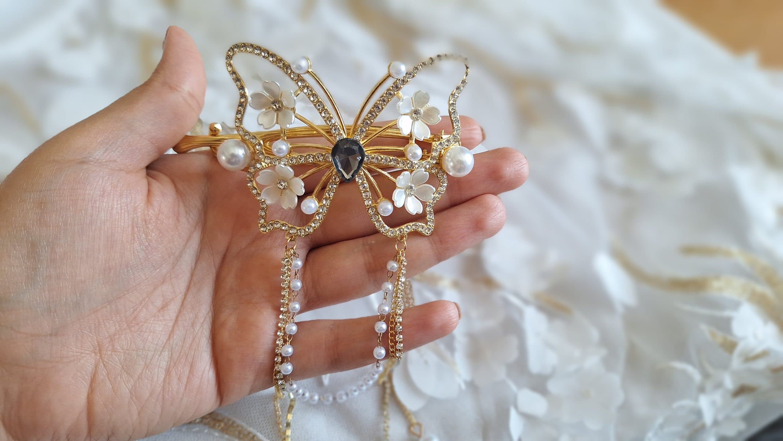 گیره مو پروانه ای مجلسی _ مدل چِفتی (آویزدار -رنگ ثابت)