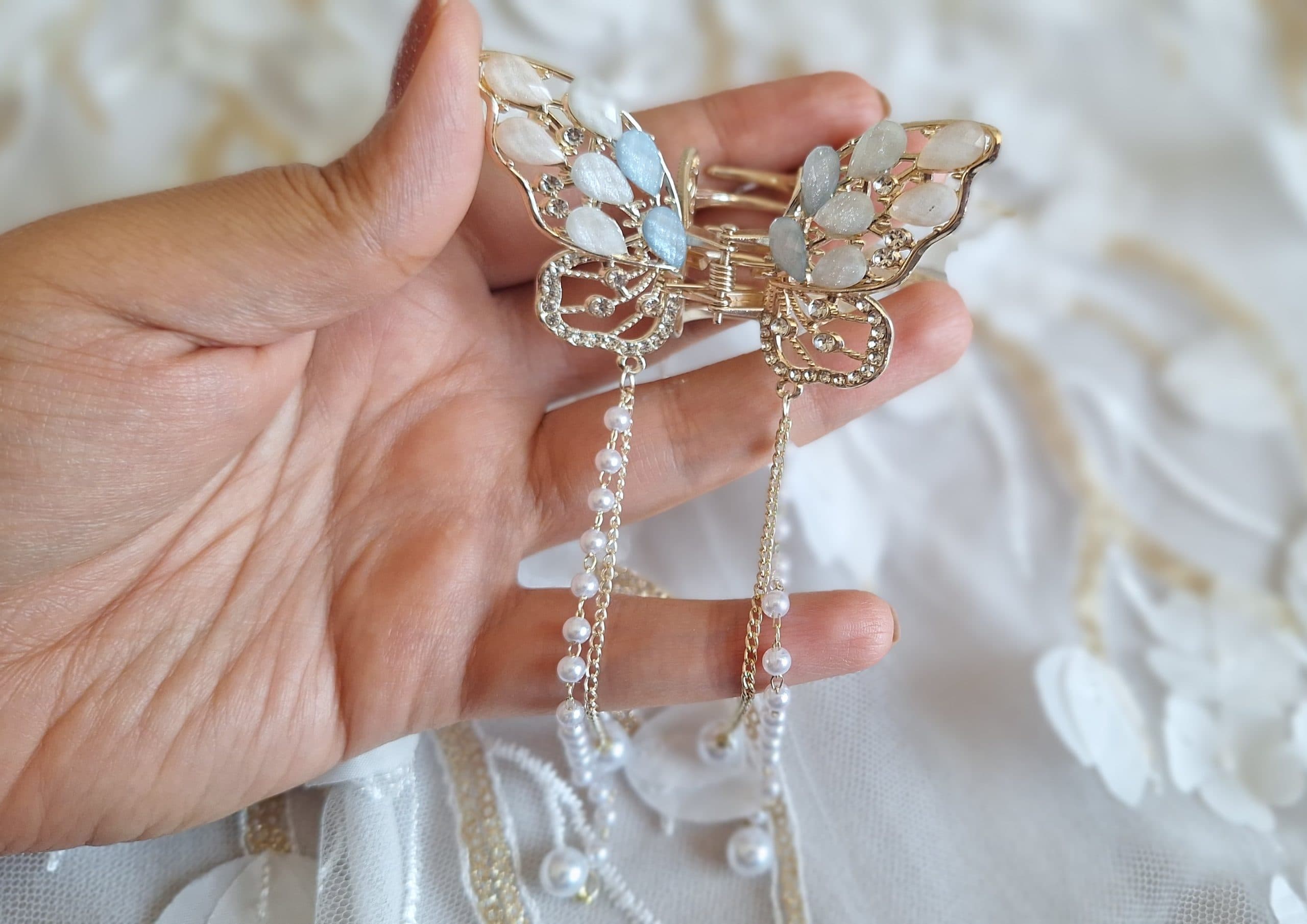 گیره مو پروانه ای مجلسی _ مدل کلیپسی (آویزدار -رنگ ثابت)