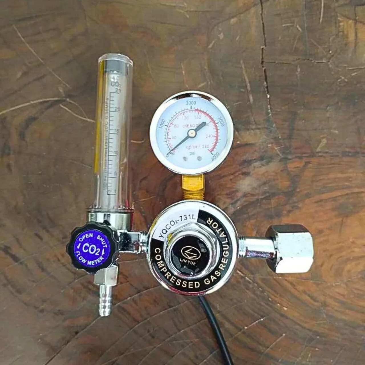 مانومتر و رگولاتور Co2 گرمکن دار حرفه ای اینتیمکس مدل Part 41 — تصویر ۲