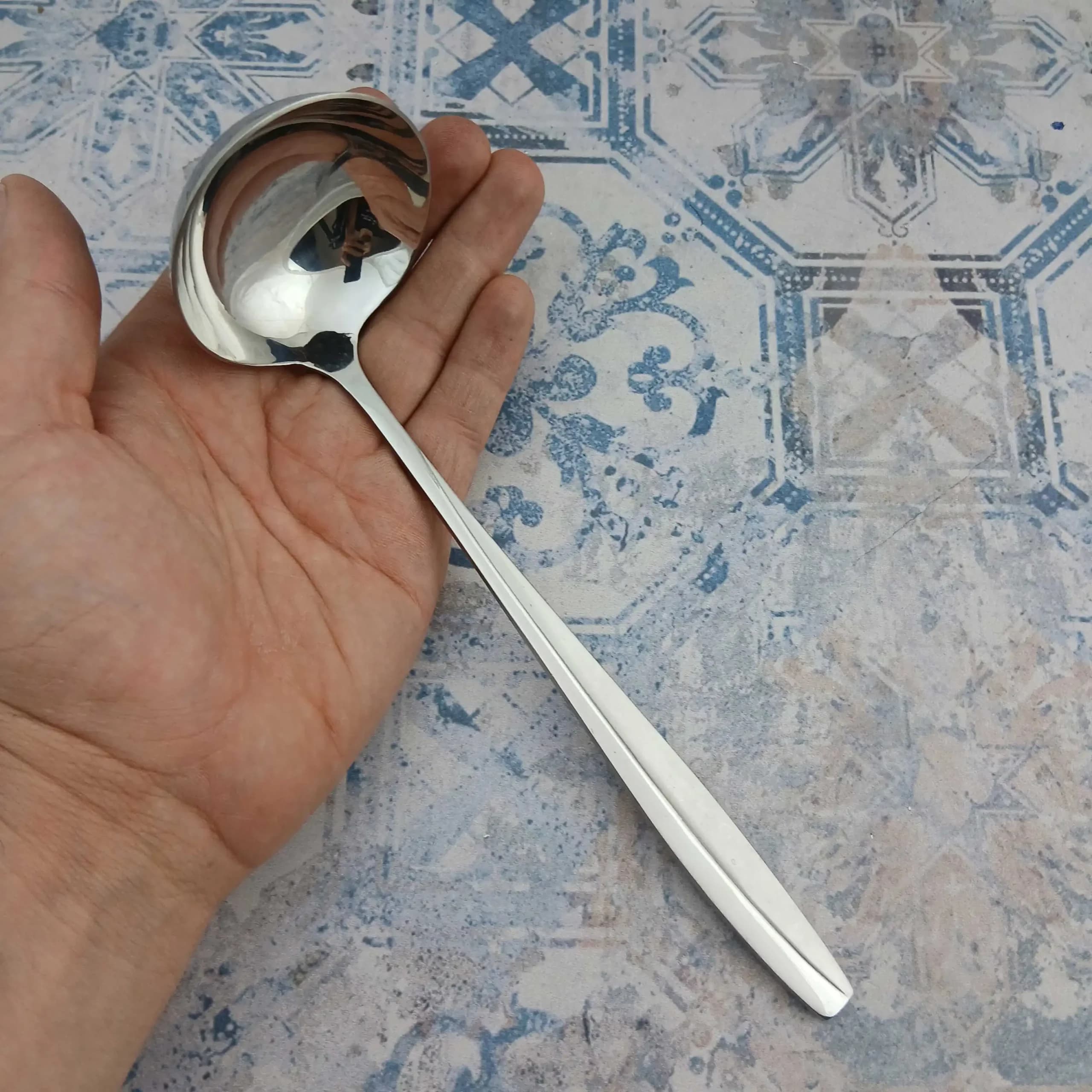 ملاقه کوچک یونیک مدل ماینز سیلور — تصویر ۷
