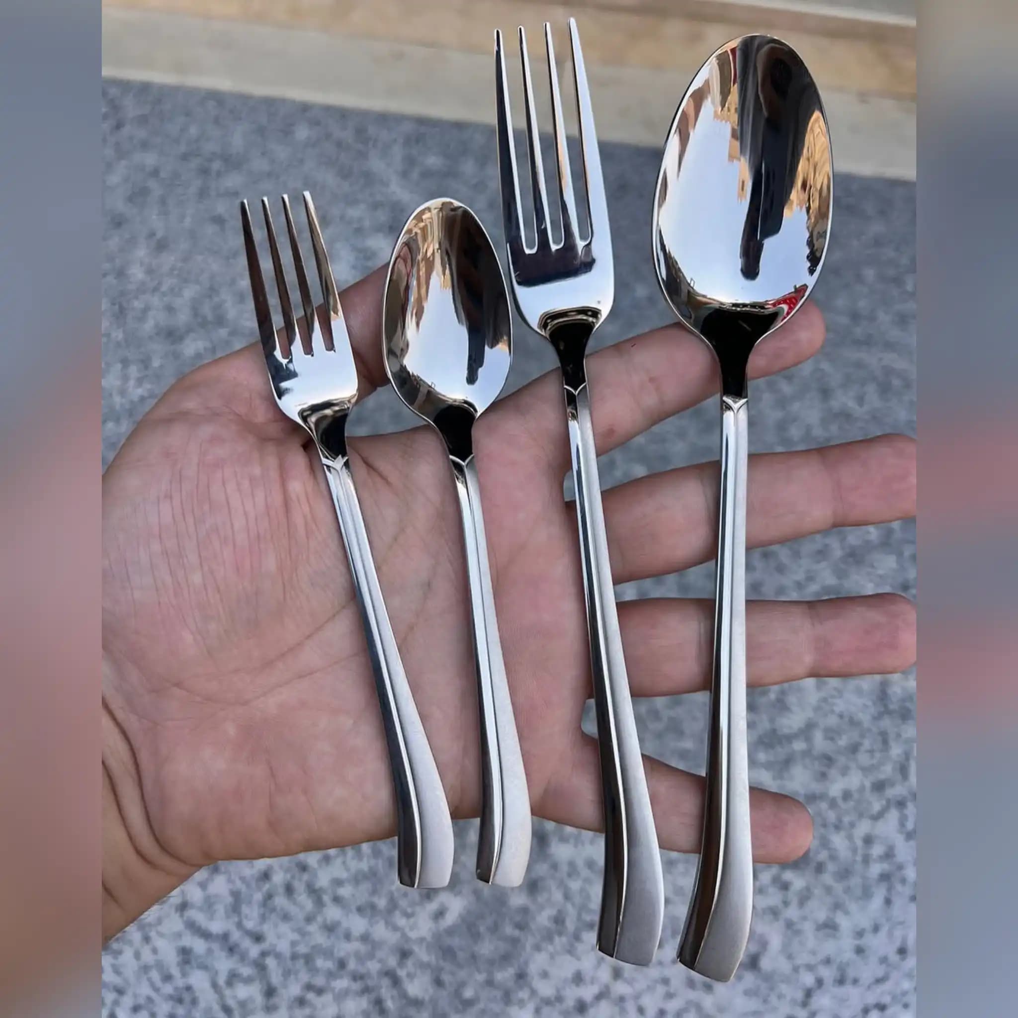سرویس قاشق چنگال 144 پارچه یونیک مدل نیوسمپل