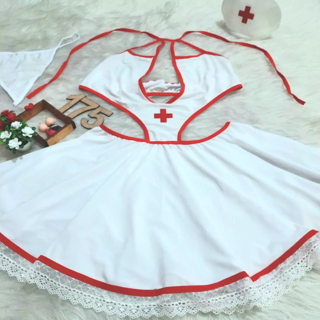 کاستوم یا لباس خواب پرستاری سه تکه Delwin کد 175 — تصویر ۷