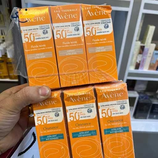 کرم ضد آفتاب بی رنگ اون مدل Cleanance Ultra Licht — تصویر ۳