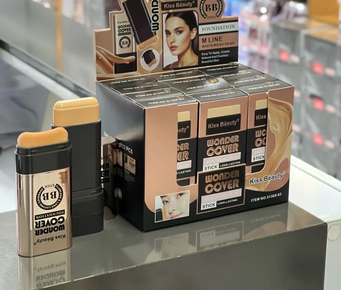 کرم پودر استیکی 51305 کیس بیوتی Kiss Beauty — تصویر ۵