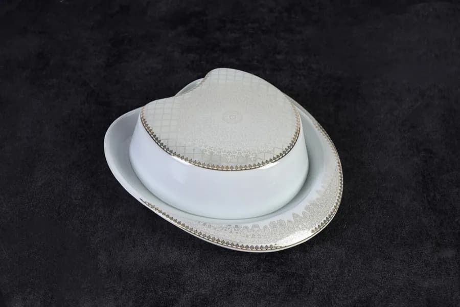 سرویس چینی لورین طرح ریمان قالب کوئین — تصویر ۲