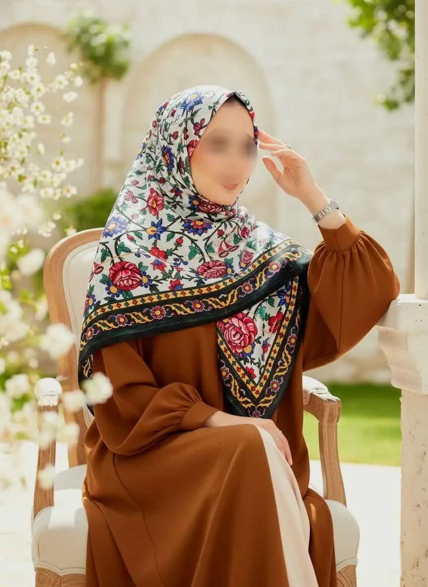 روسری سوپرنخ زنانه طرح گلزار رنگ سفید