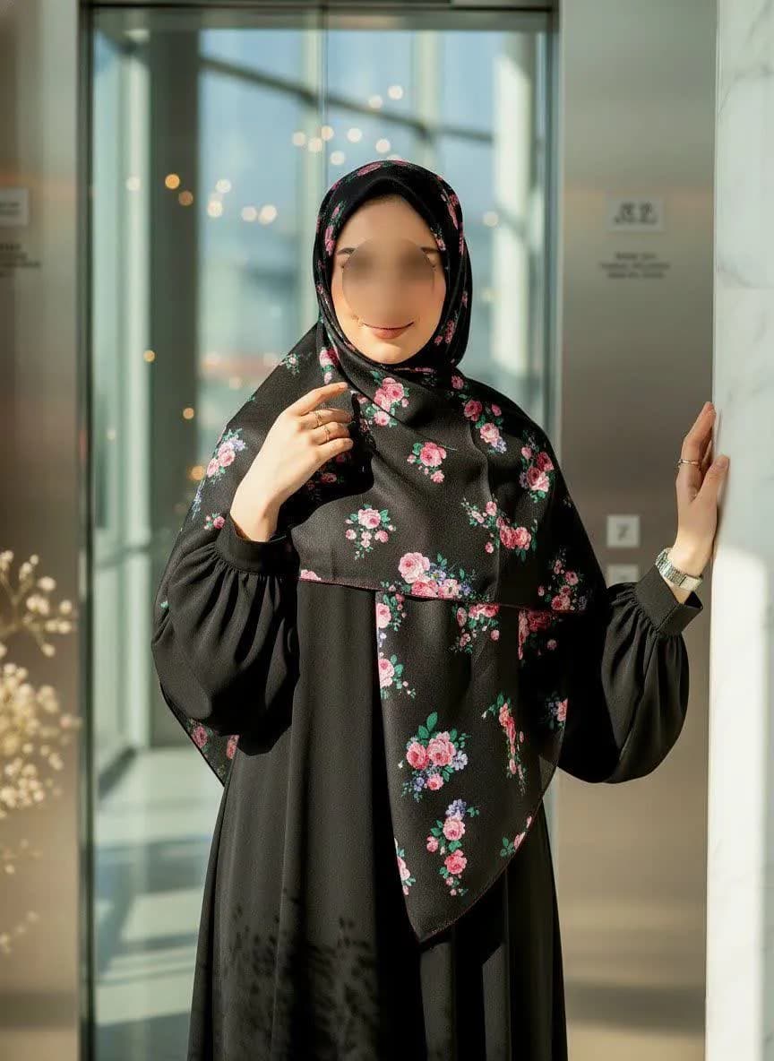 روسری سوپرنخ زنانه طرح گل صورتی رنگ مشکی