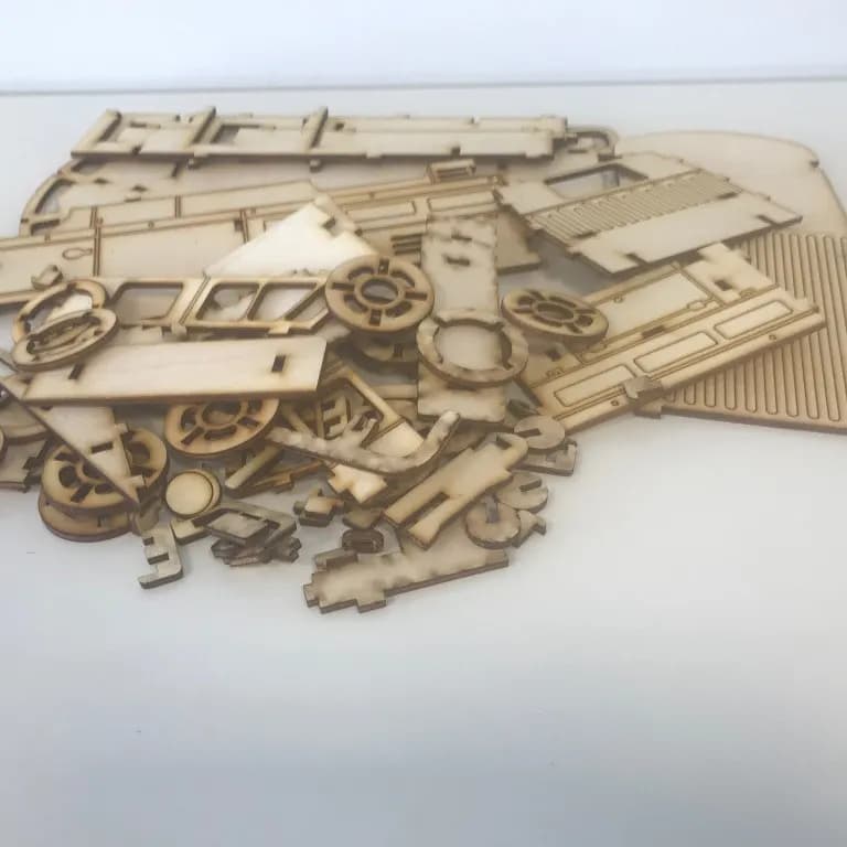 ساختنی مدل سه بعدی طرح ماشین فولکس کد M40 — تصویر ۵