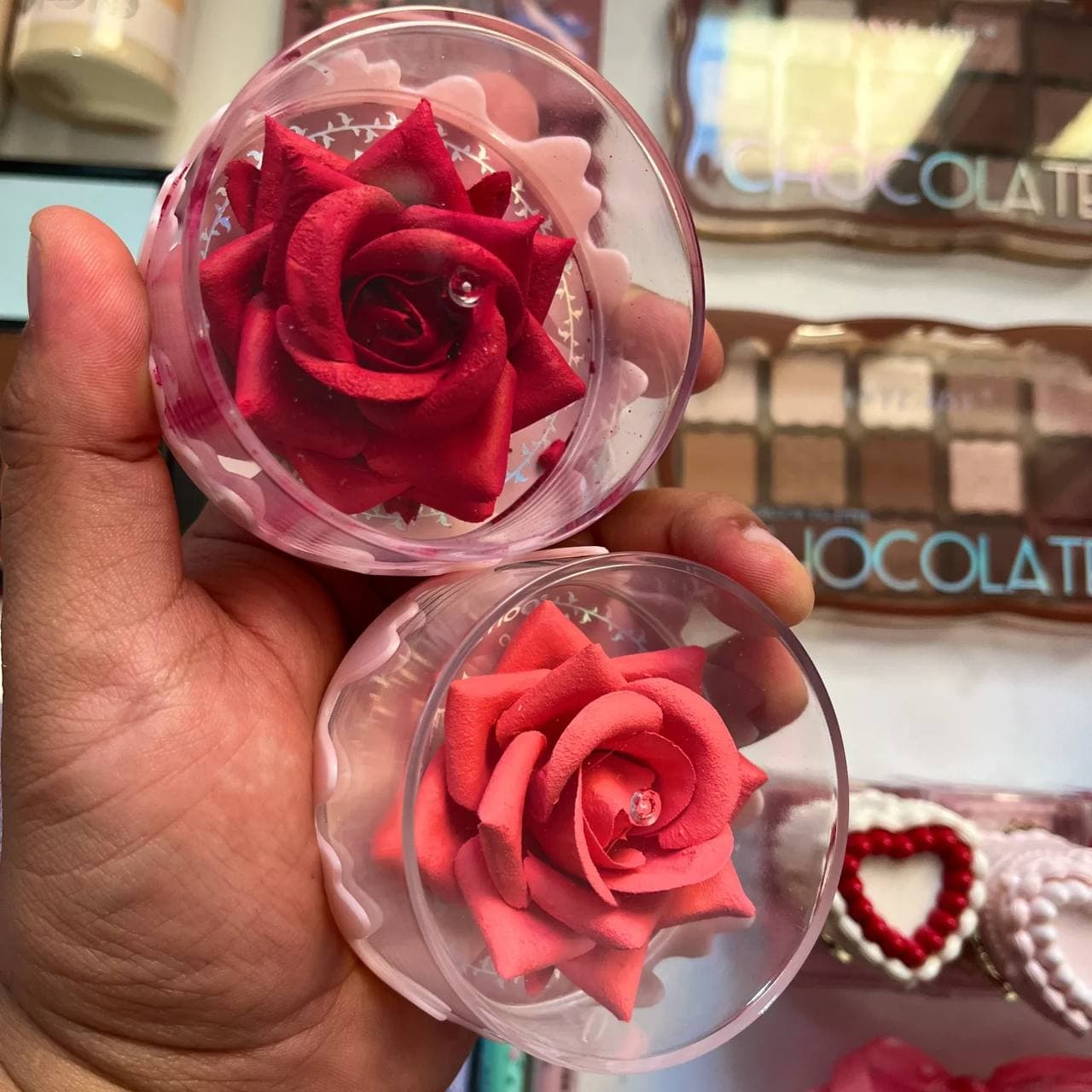 رژگونه و هایلایتر پودری طرح گل رز ONEYIOO — تصویر ۵