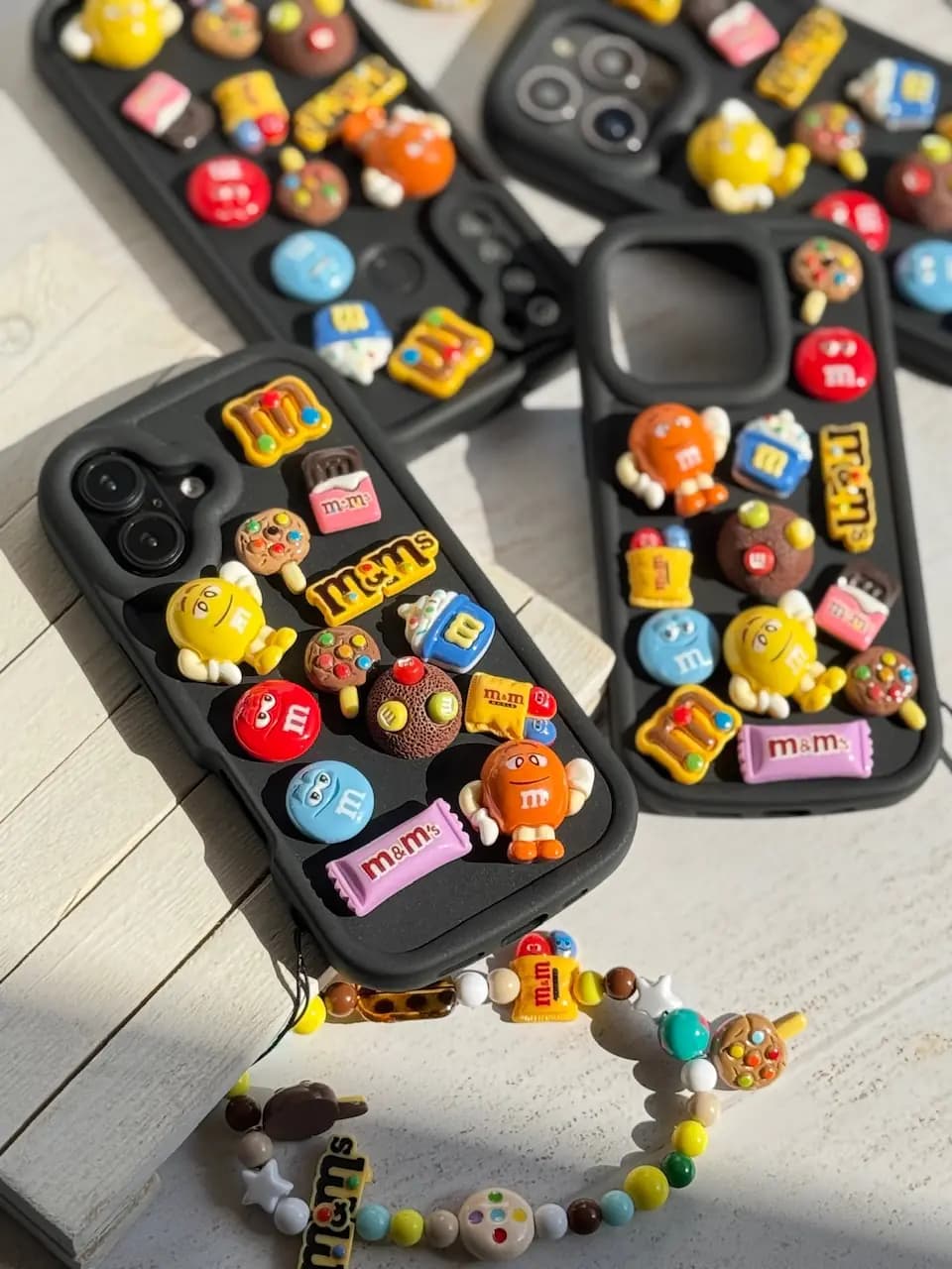 قاب M&M’S برجسته آیفون و سامسونگ و شیائومی (کدC1850) — تصویر ۴