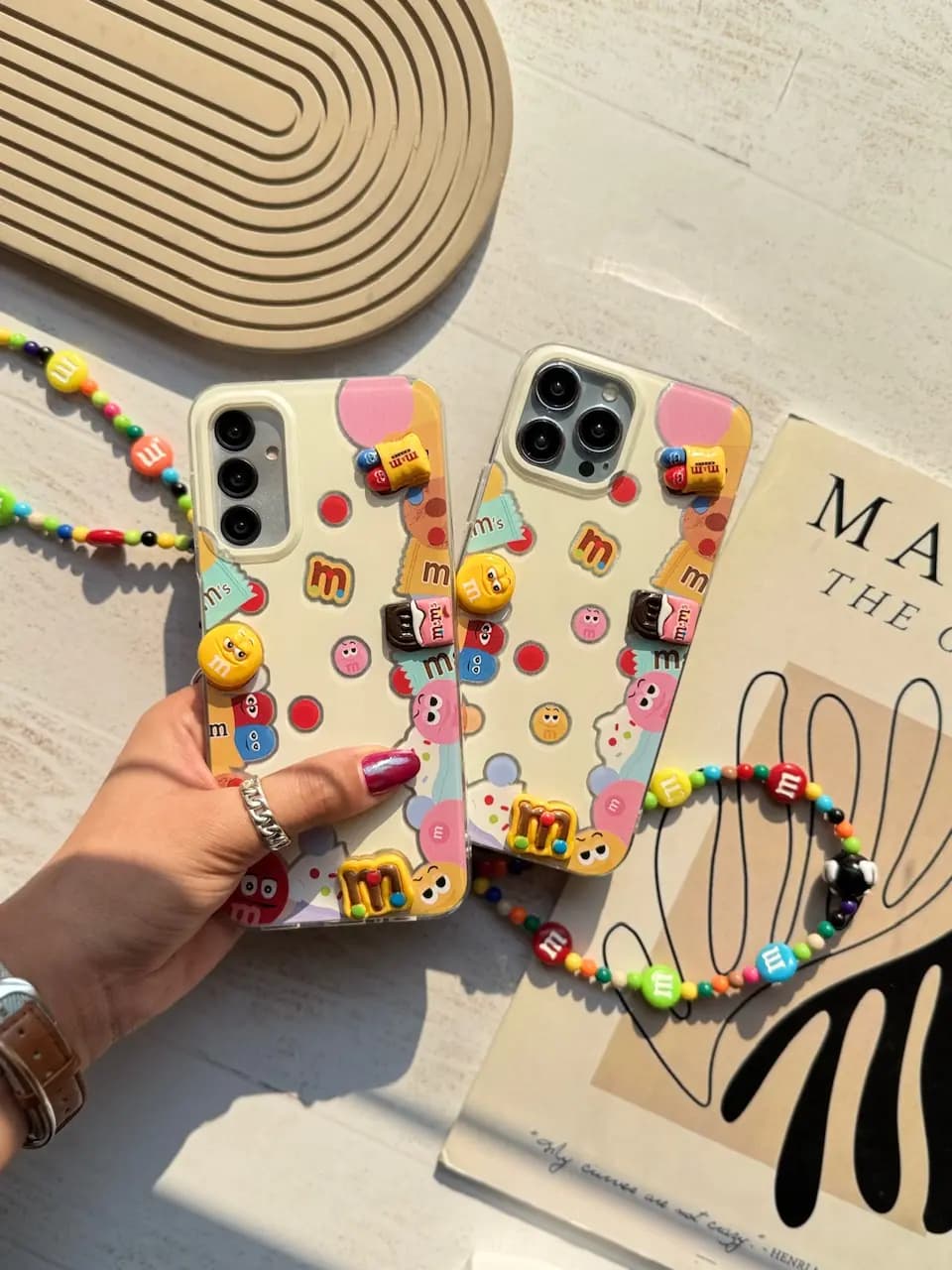 قاب M&M Land با آویز آیفون سامسونگ شیائومی (کدC1917) — تصویر ۵